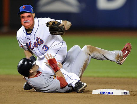 Tom plays SS for the N.Y. Mets!